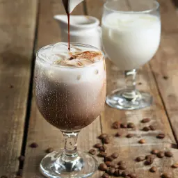 موكا بارد